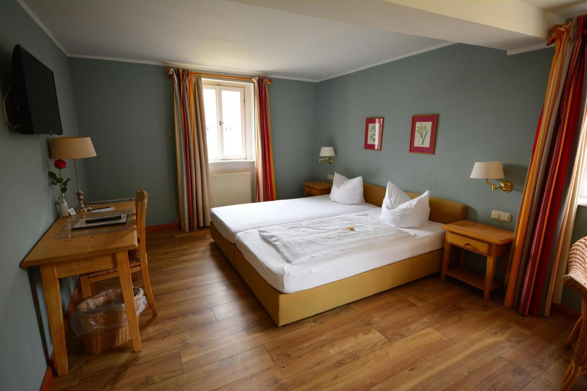 Landhotel Schloss Buttenheim Eksteriør billede
